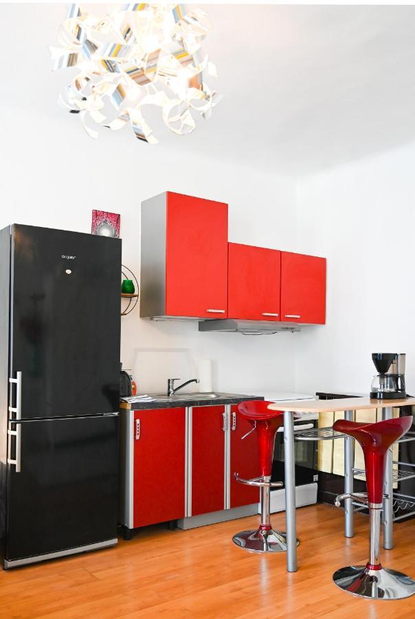 Backpacker Apartment Bahnhof Viyana Dış mekan fotoğraf