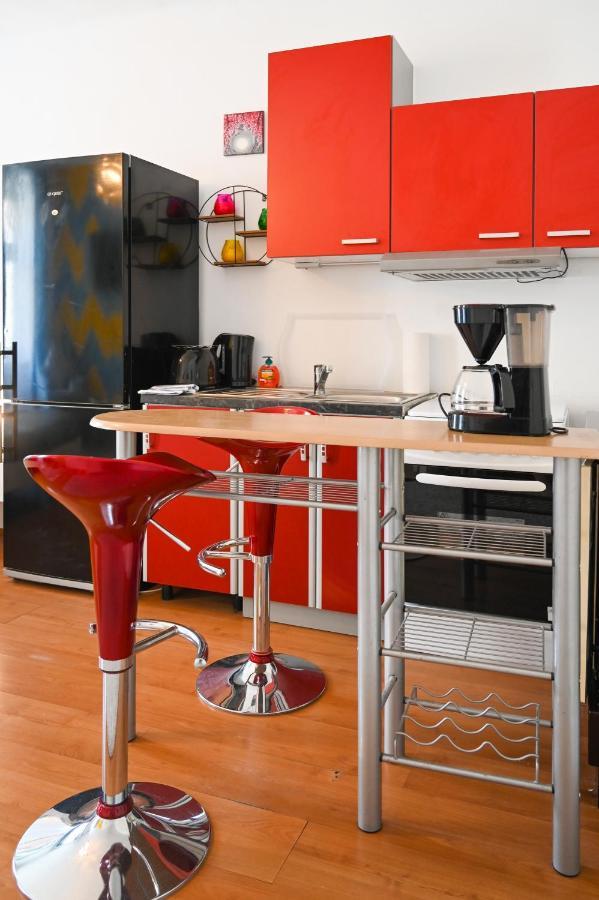 Backpacker Apartment Bahnhof Viyana Dış mekan fotoğraf